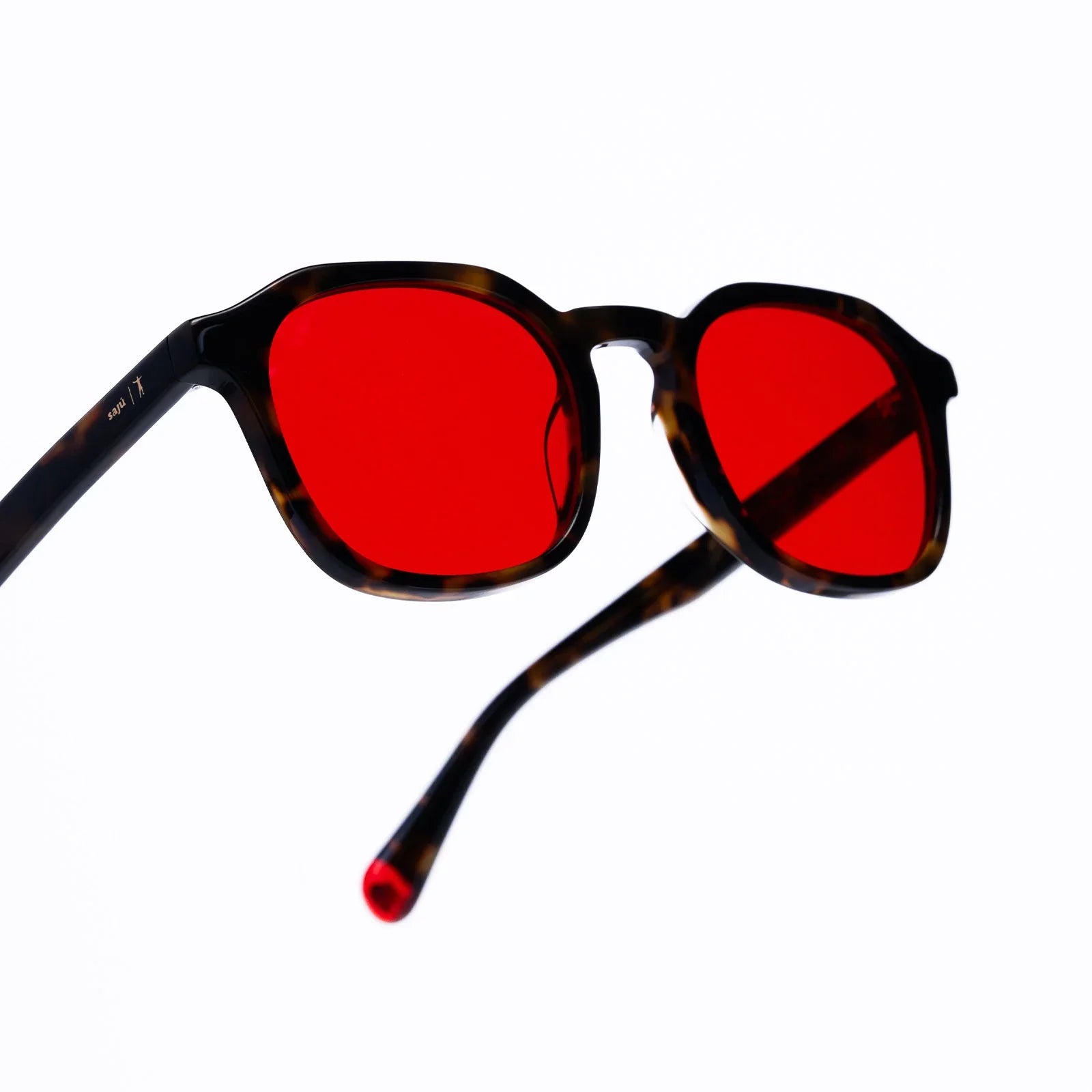 Las del Capi Dark Brown - Lente Rojo