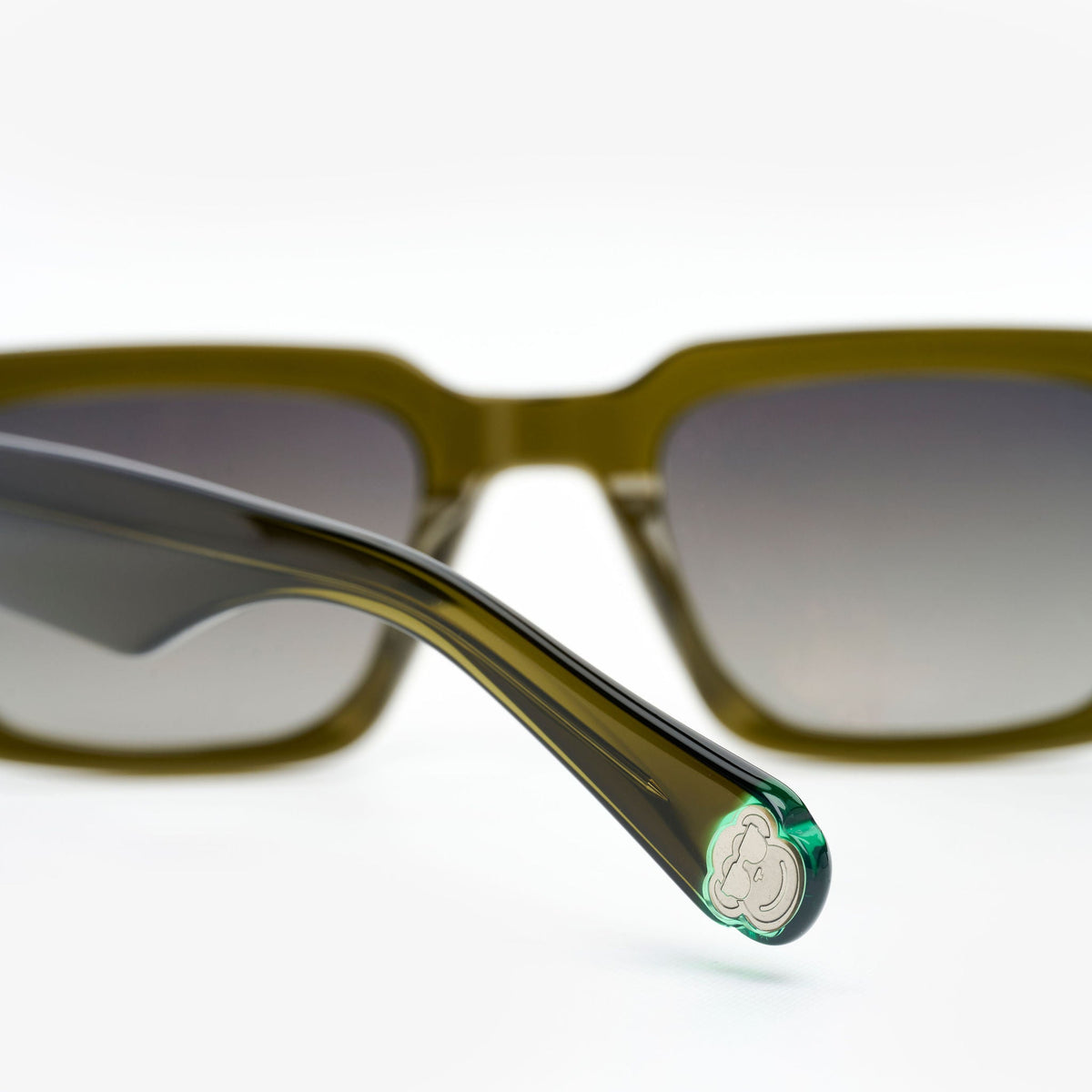 Gafas Sajú M52 Sol (M54C301S) — detalle