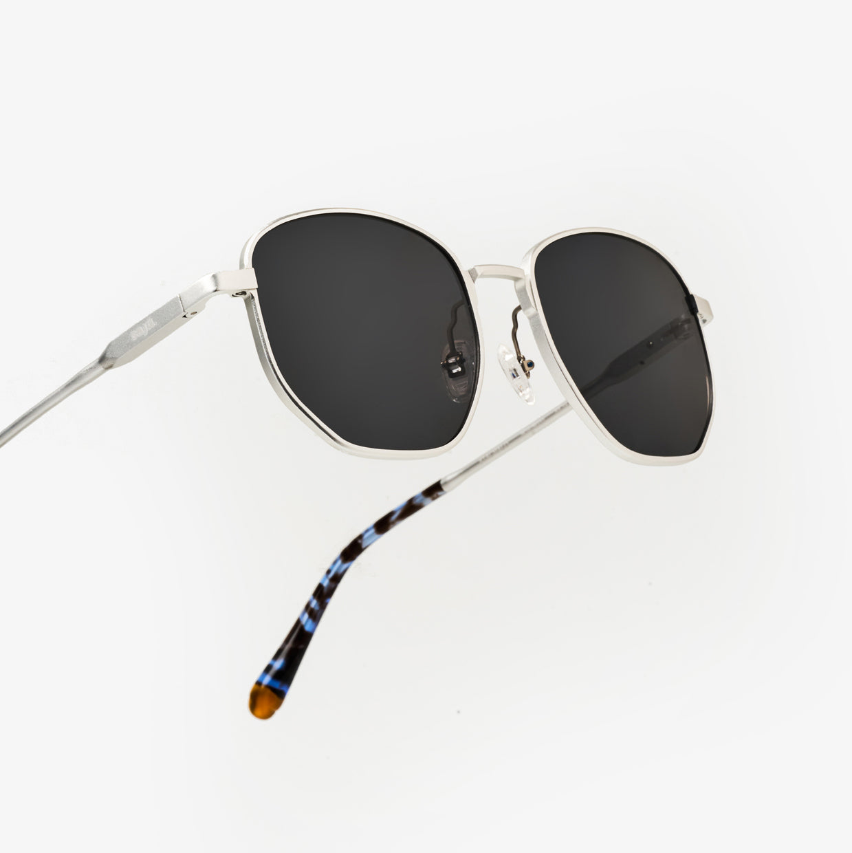 Spritz Frosted Silver