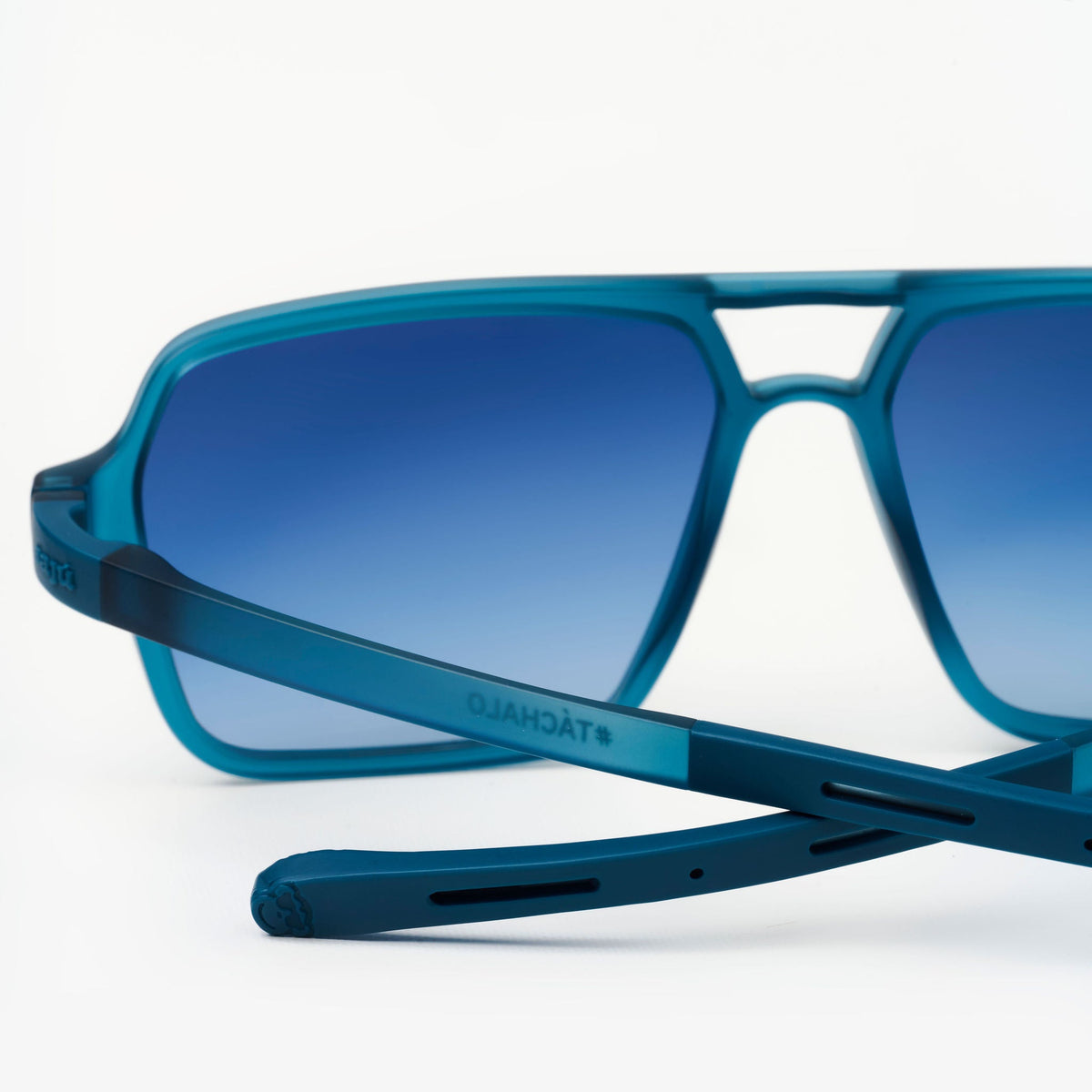 Trocha Índigo — gafas de sol de Sajú con filtro UV400 y sistema Grip antideslizante