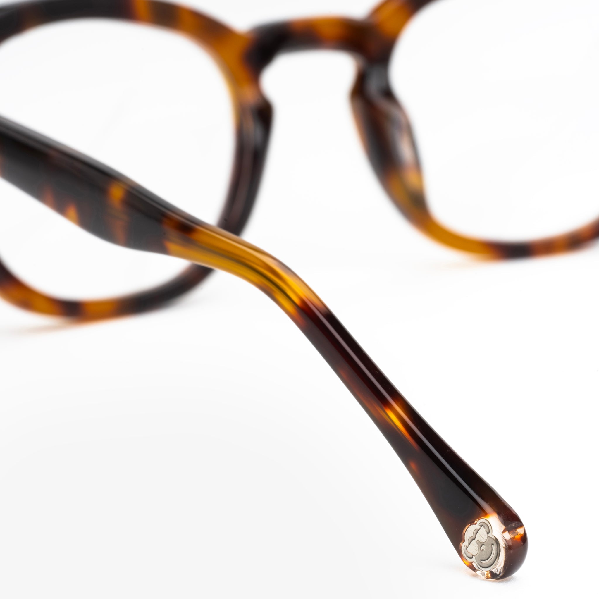 Belucci Mid Brown Formuladas