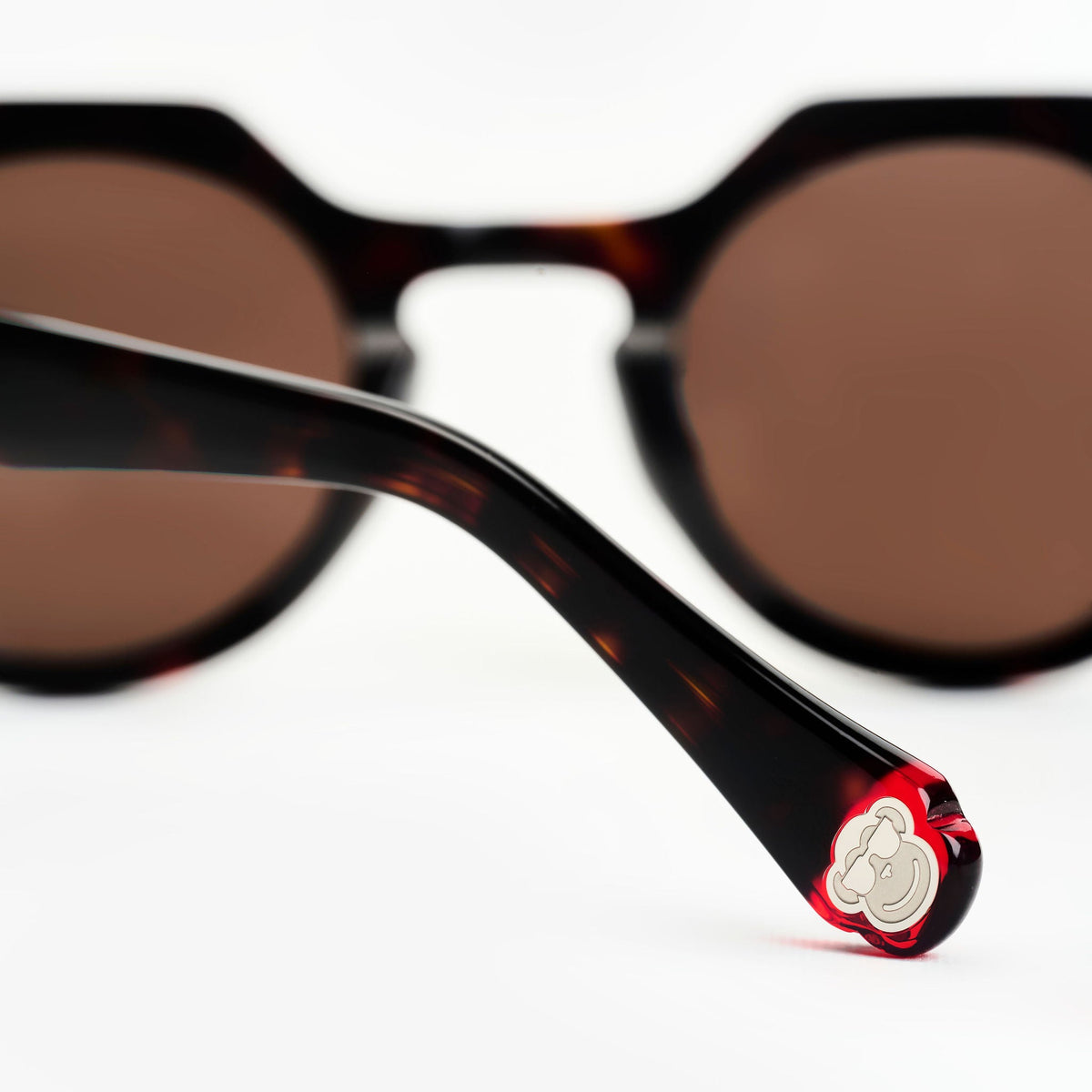Pura Vida Dark Brown