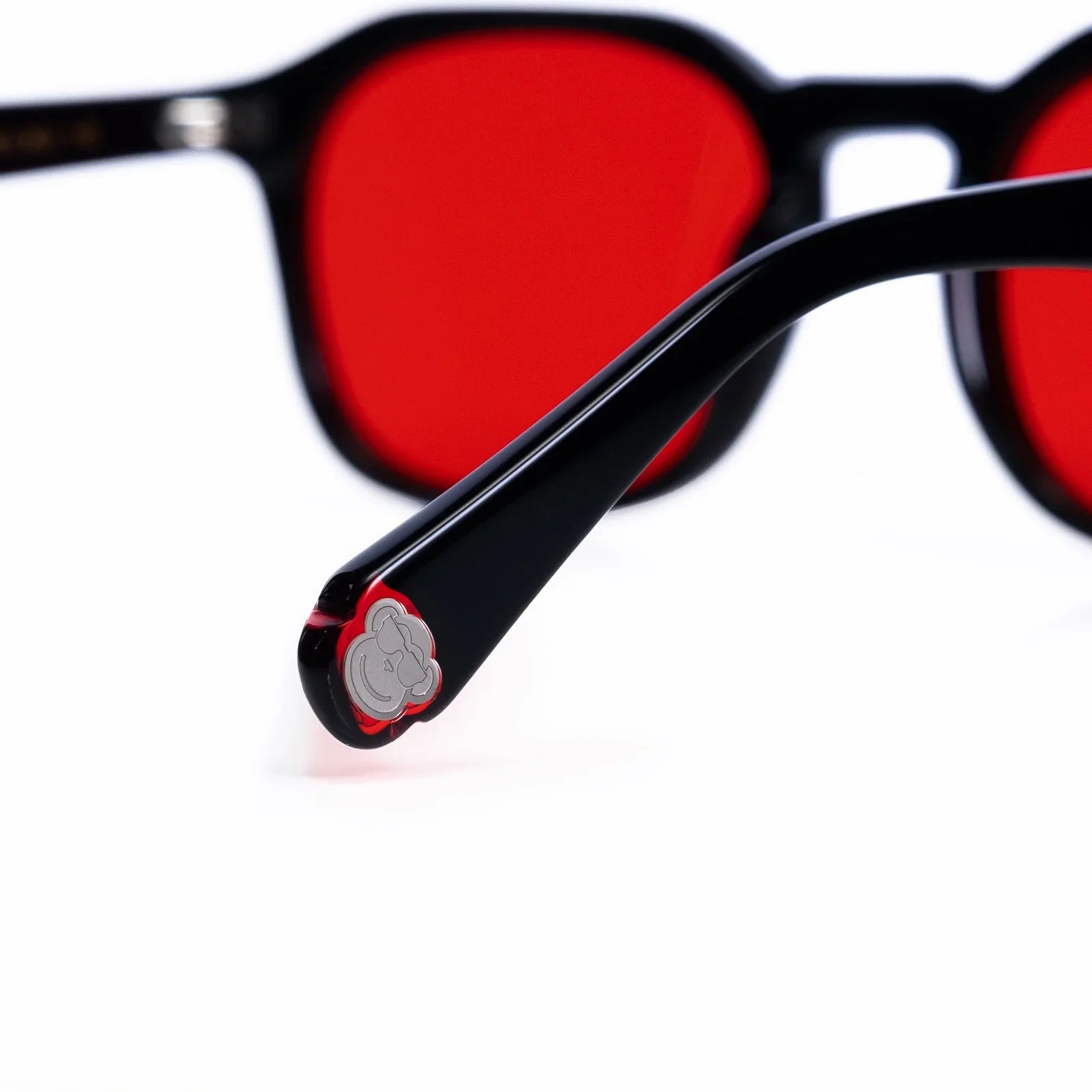 Las del Capi Black - Lente Rojo